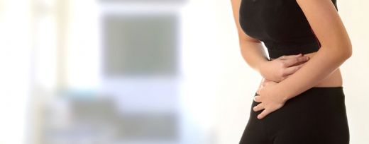 Kronik Karın Ağrısı Belirtileri ve Tedavisi